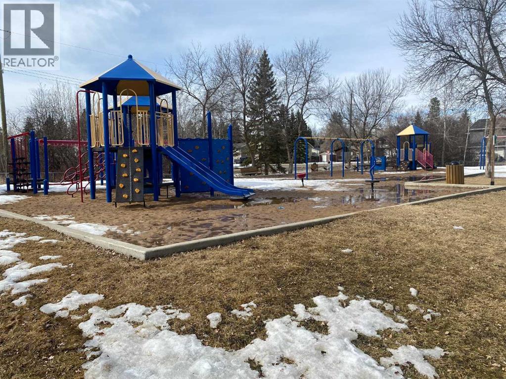 182 22106 South Cooking Lake Road, Rural Strathcona County, Alberta T8E 1G9 - Photo 11 - A2296936