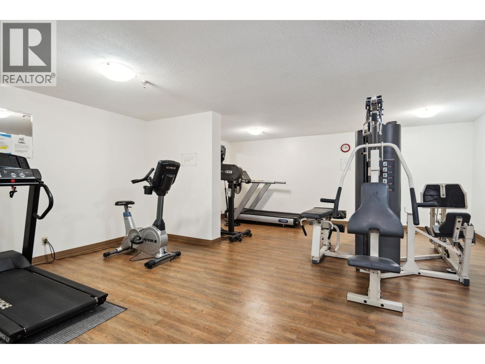 519 2012 Fullerton Avenue, North Vancouver, British Columbia  V7P 3E3 - Photo 21 - R3163358