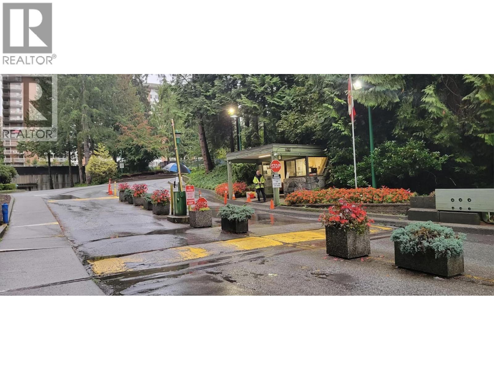 519 2012 Fullerton Avenue, North Vancouver, British Columbia  V7P 3E3 - Photo 32 - R3163358