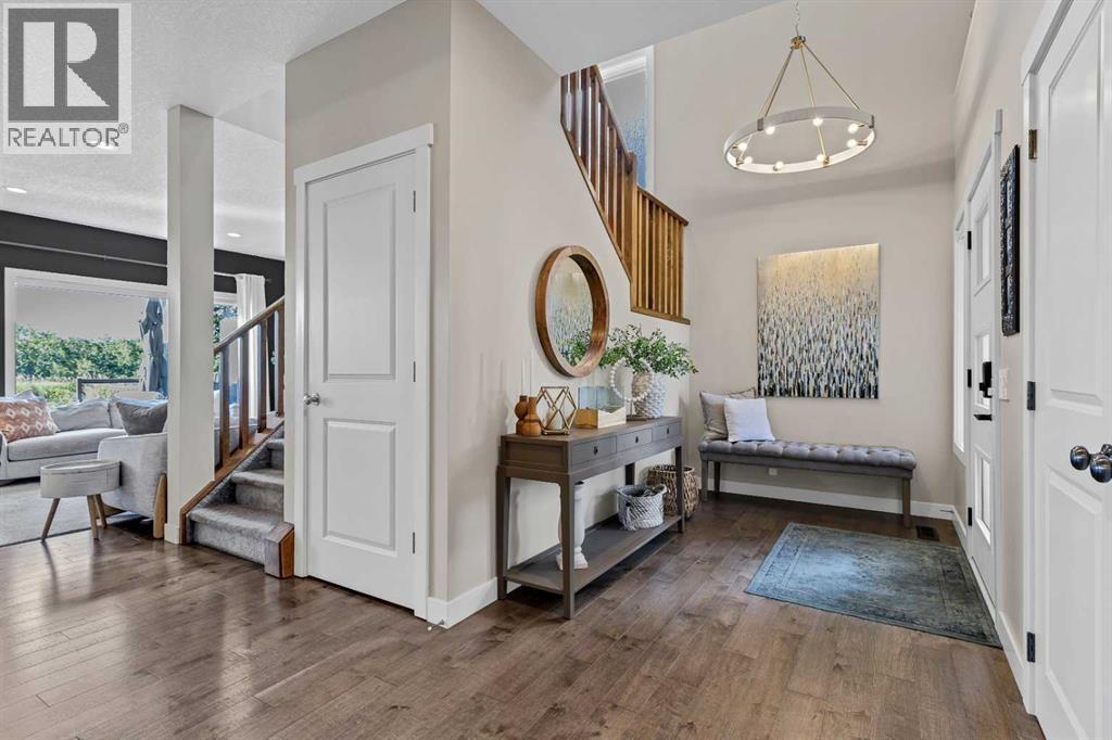 170 Tuscany Ravine Close Nw, Calgary, Alberta  T3L 2Y6 - Photo 5 - A2344197