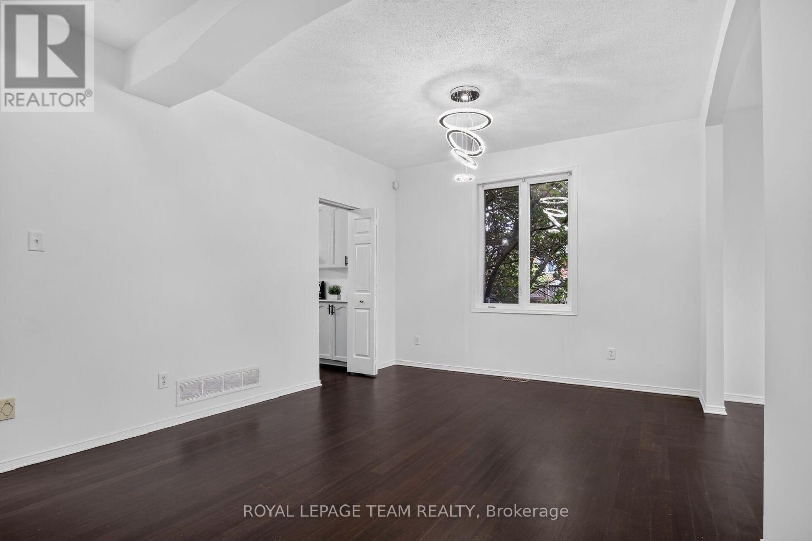 1141 Klondike Road, Ottawa, Ontario  K2W 1C4 - Photo 17 - X13778130