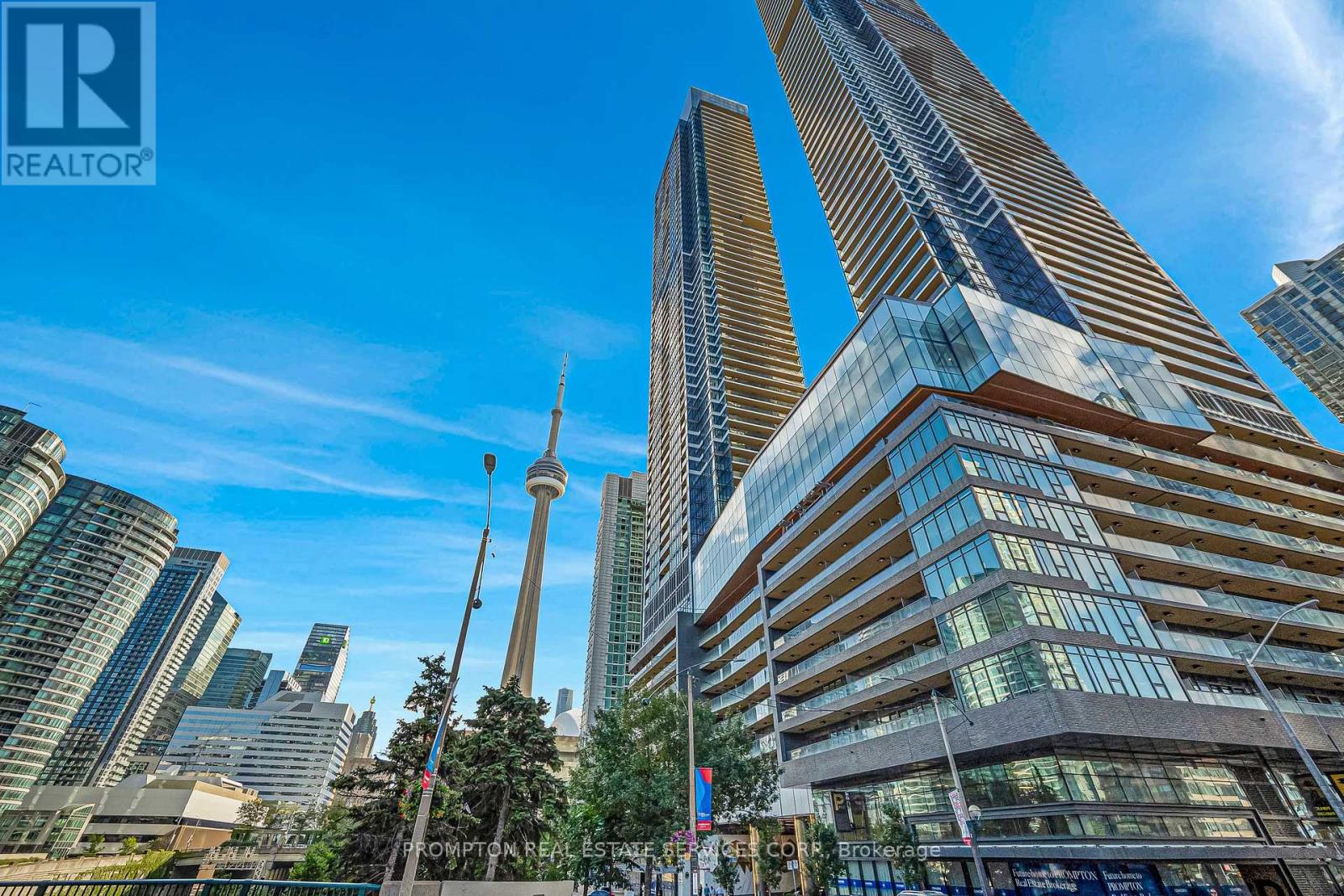 5210 - 1 CONCORD CITYPLACE WAY, Toronto, Ontario