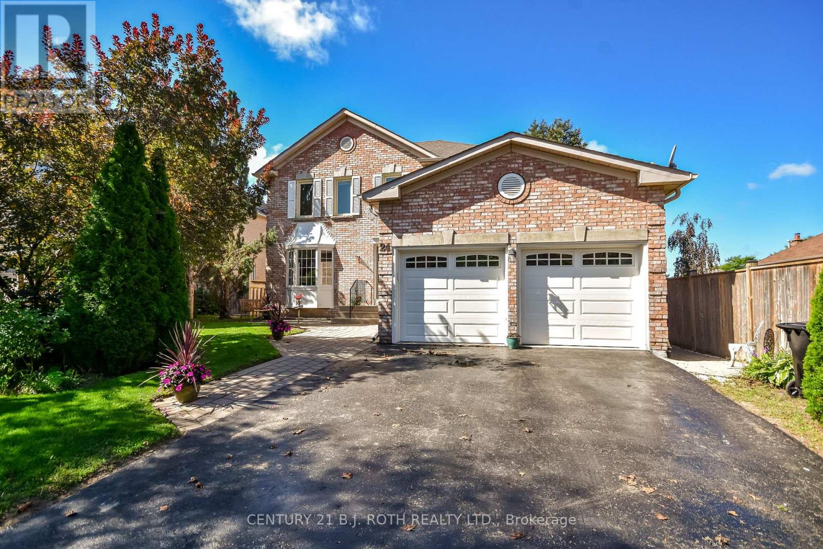 24 GRAND FOREST DRIVE, Barrie, Ontario