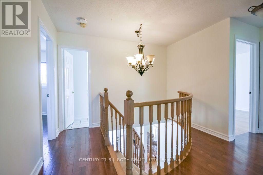 24 Grand Forest Drive, Barrie, Ontario  L4N 7E8 - Photo 18 - S13778136
