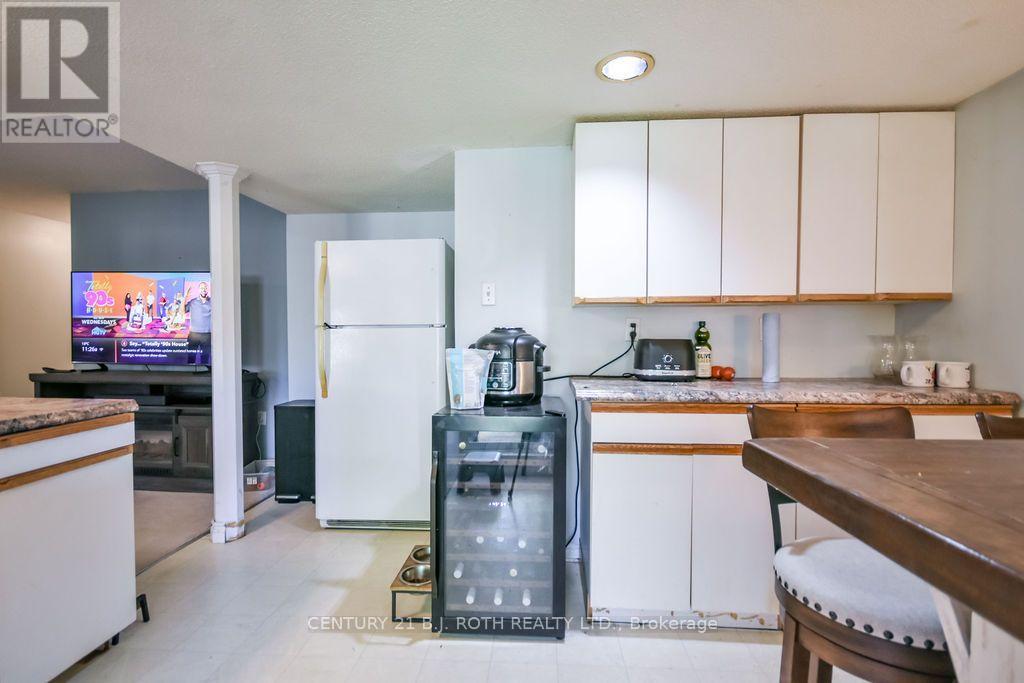 24 Grand Forest Drive, Barrie, Ontario  L4N 7E8 - Photo 44 - S13778136