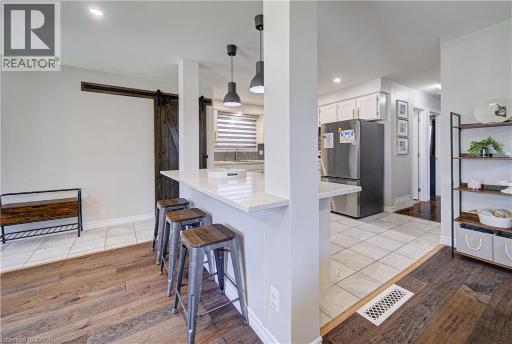 221 Devon Street, Stratford, Ontario  N5A 3A1 - Photo 14 - 40862851