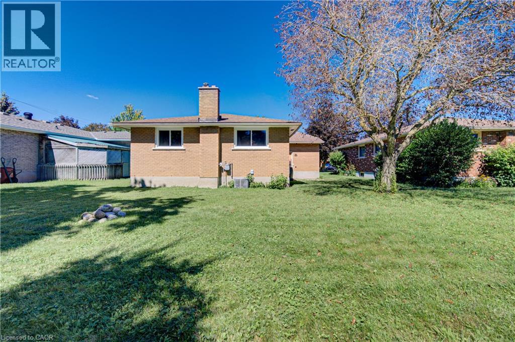 221 Devon Street, Stratford, Ontario  N5A 3A1 - Photo 33 - 40862851