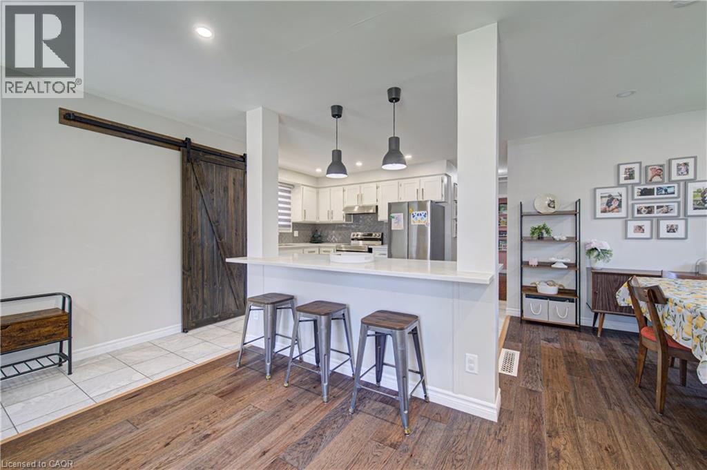 221 Devon Street, Stratford, Ontario  N5A 3A1 - Photo 9 - 40862851
