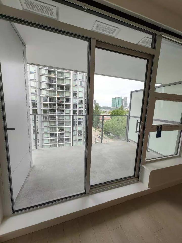 10xx 13778 100 Avenue, Surrey, British Columbia  V3T 0V3 - Photo 12 - R3164779