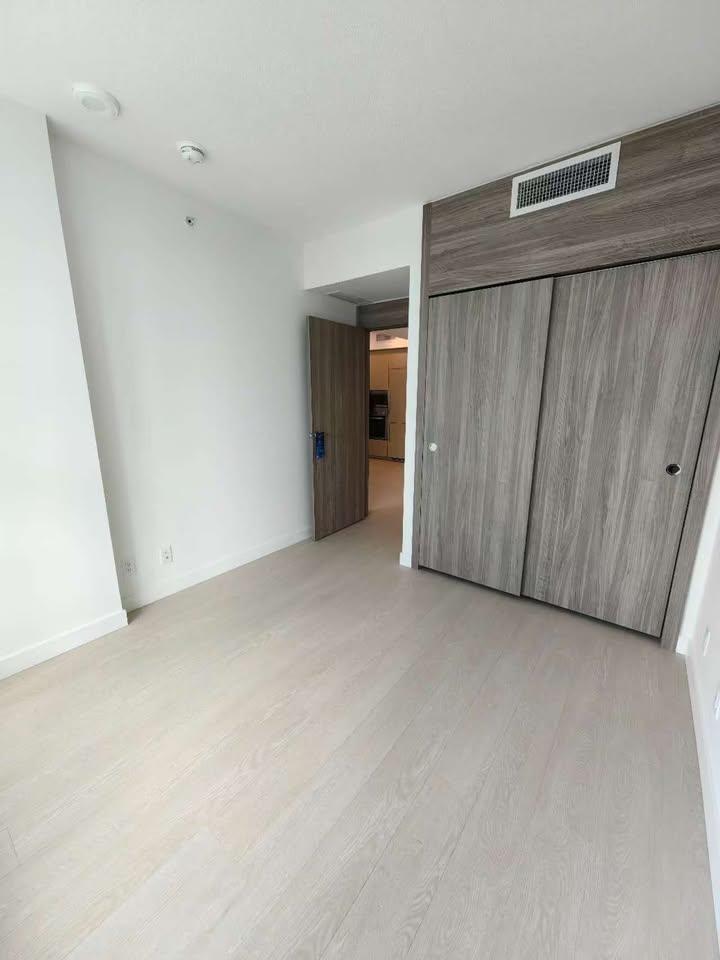 10xx 13778 100 Avenue, Surrey, British Columbia  V3T 0V3 - Photo 6 - R3164779