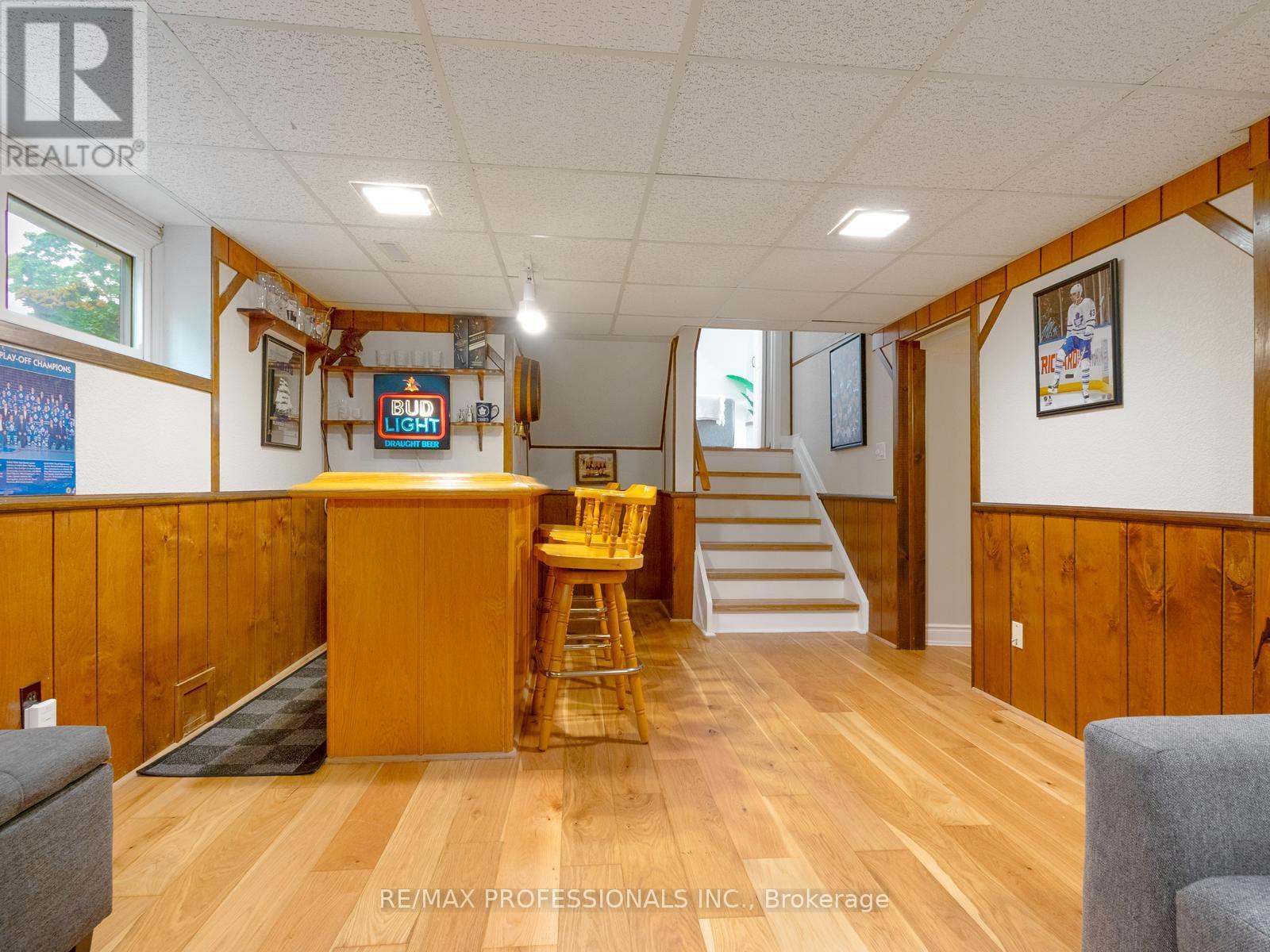 652 Meadow Lane, Burlington, Ontario  L7L 4R8 - Photo 31 - W13778122