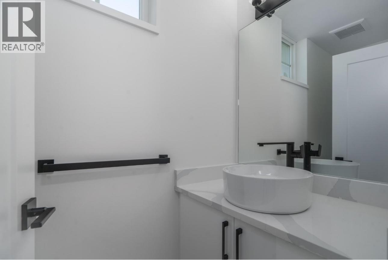 22 23108 Lougheed Highway, Maple Ridge, British Columbia  V2X 2W3 - Photo 13 - R3164156