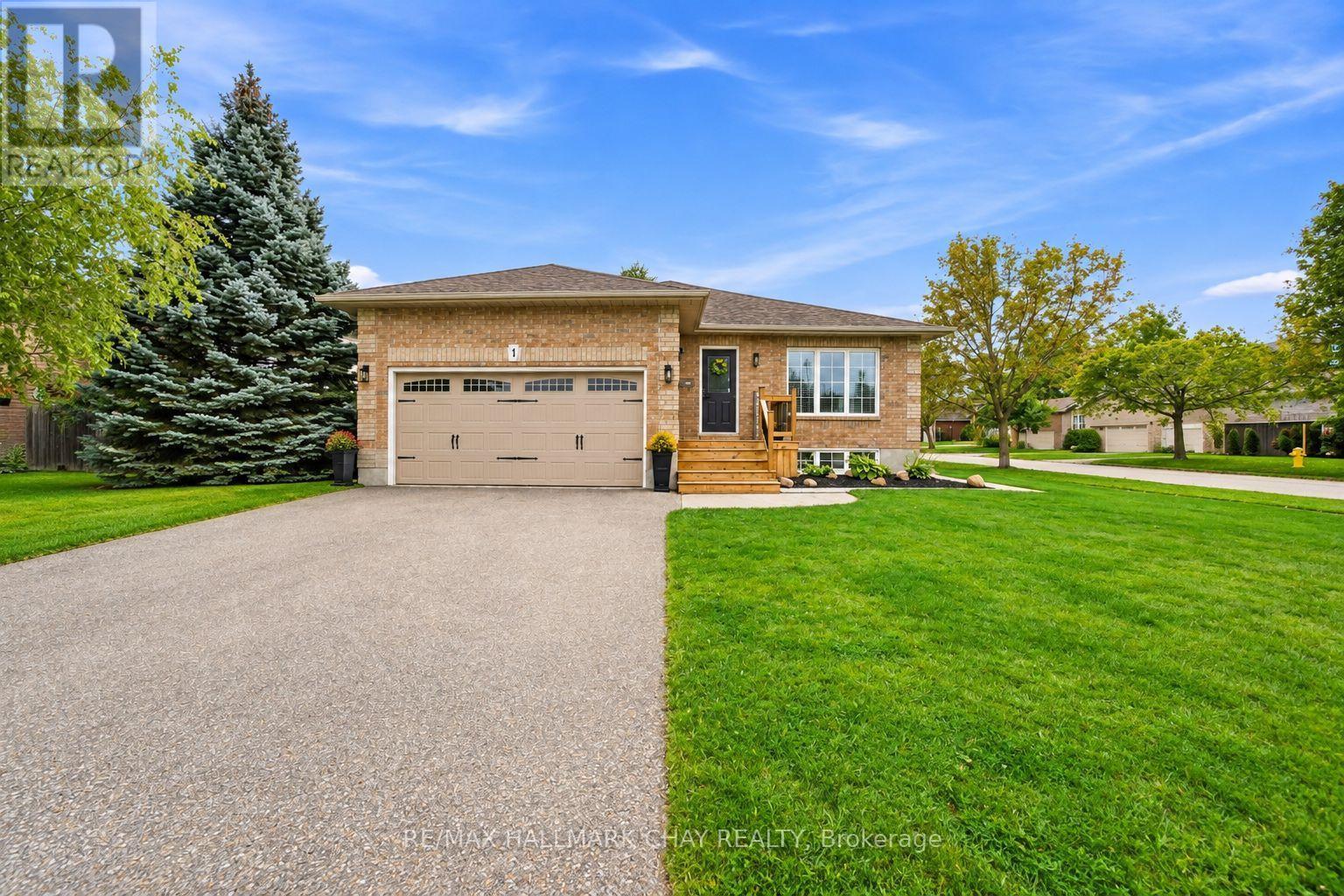 LOWER - 1 TOUCHETTE DRIVE, Barrie, Ontario