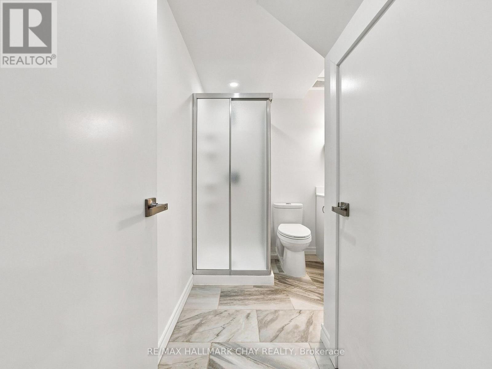Lower - 1 Touchette Drive, Barrie, Ontario  L4N 7L8 - Photo 12 - S13767050