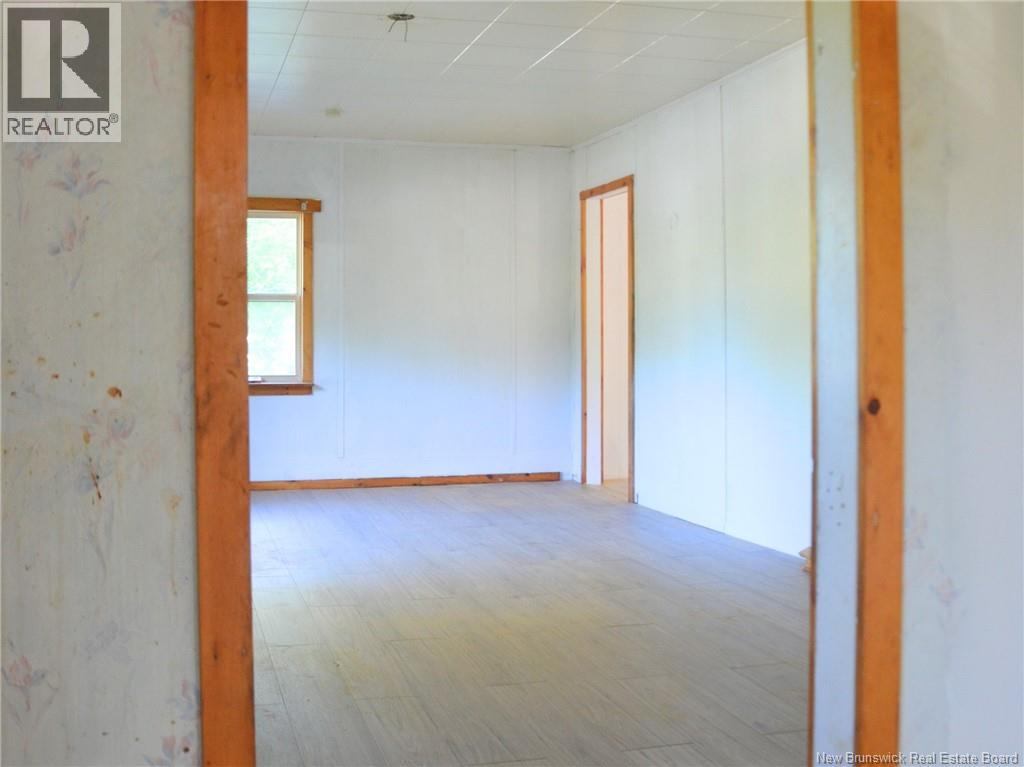 137 Harvey Road, Mcadam, New Brunswick  E6J 1A1 - Photo 12 - NB147488