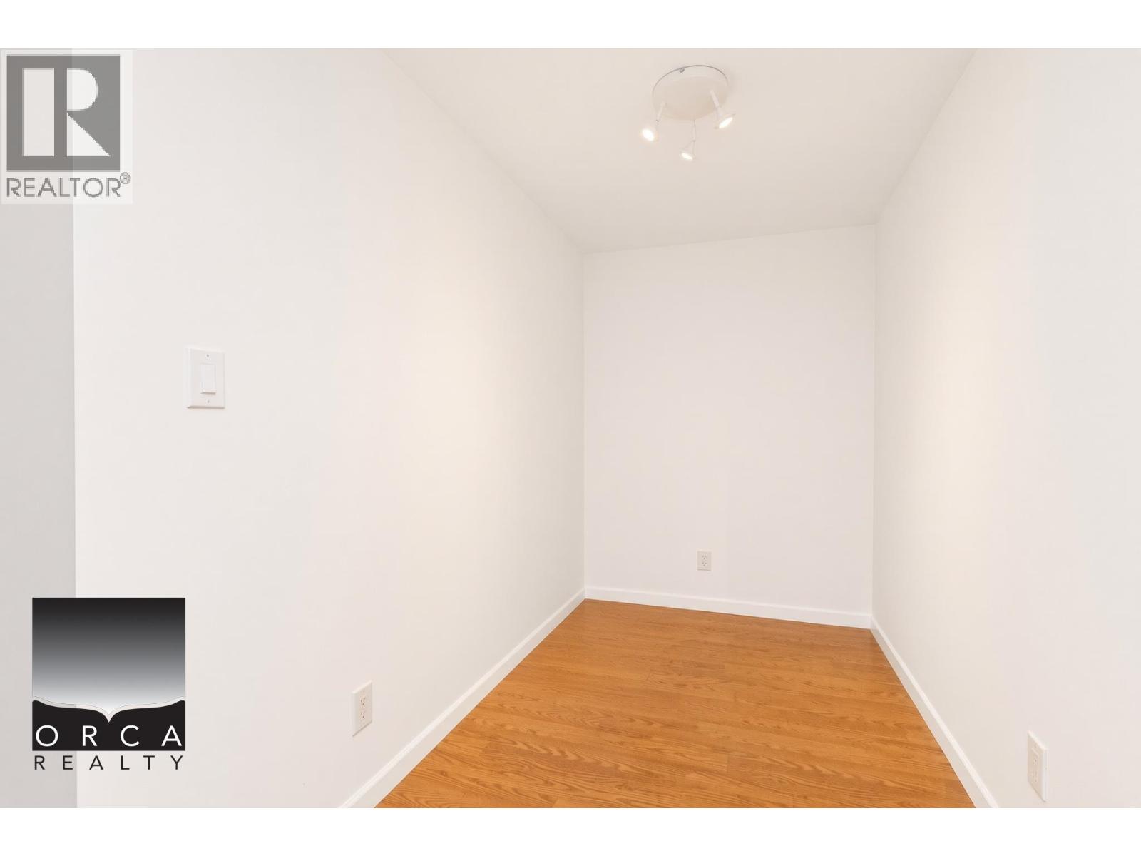 9232 University Crescent, Burnaby, British Columbia  V5A 0C8 - Photo 13 - R3164778
