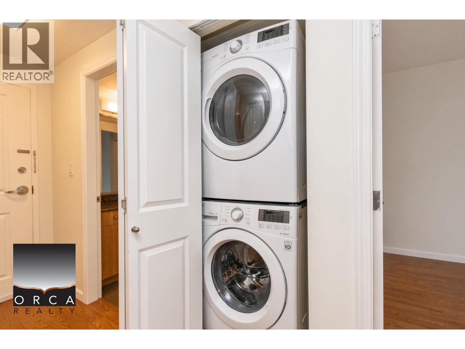 9232 University Crescent, Burnaby, British Columbia  V5A 0C8 - Photo 14 - R3164778