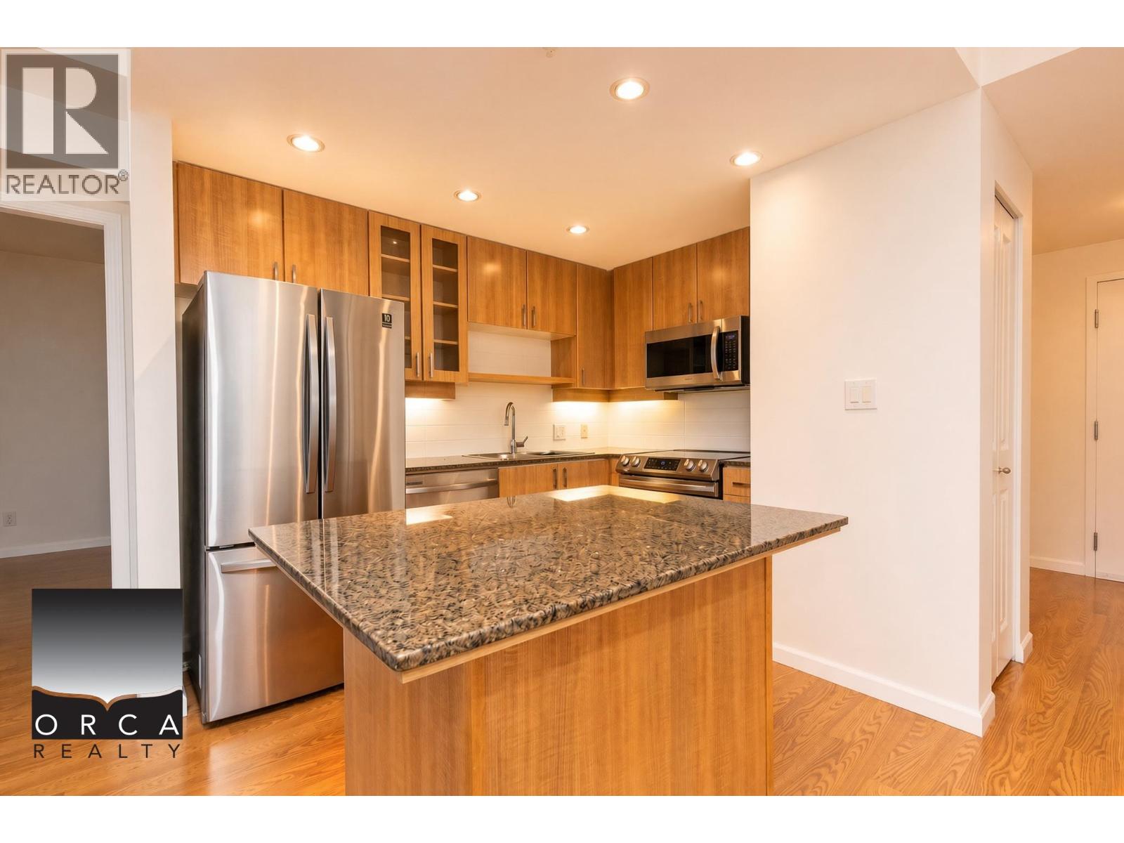 9232 University Crescent, Burnaby, British Columbia  V5A 0C8 - Photo 6 - R3164778