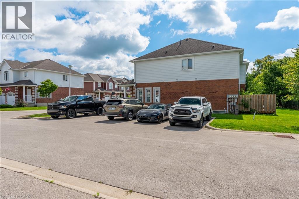 3967 Savoy Street Unit# 38, London, Ontario  N6P 0A3 - Photo 5 - 40862196