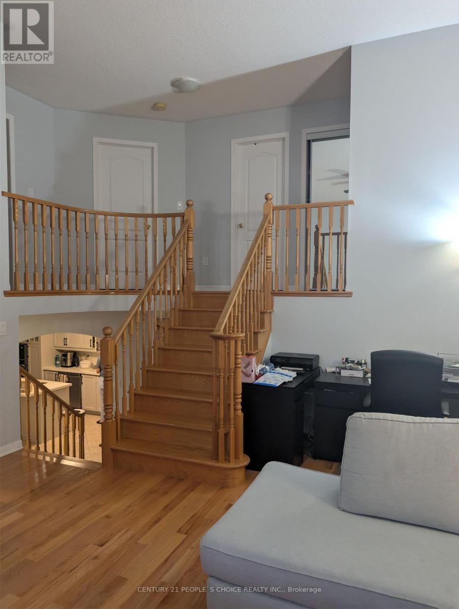 228 Fandango Drive, Brampton, Ontario  L6X 0M1 - Photo 12 - W13778138