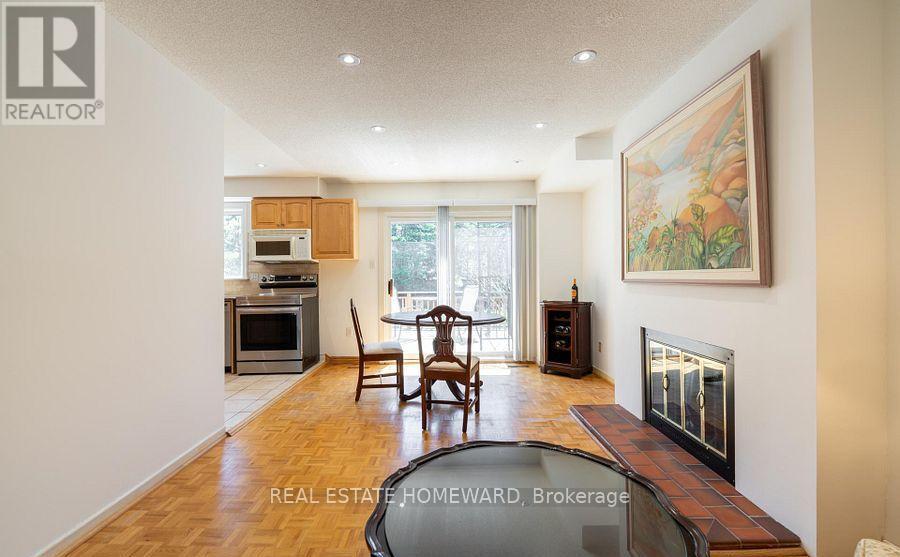 27 Drumern Crescent, Richmond Hill, Ontario  L4C 5H9 - Photo 15 - N13777582