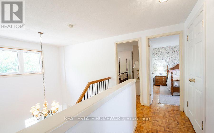 27 Drumern Crescent, Richmond Hill, Ontario  L4C 5H9 - Photo 31 - N13777582