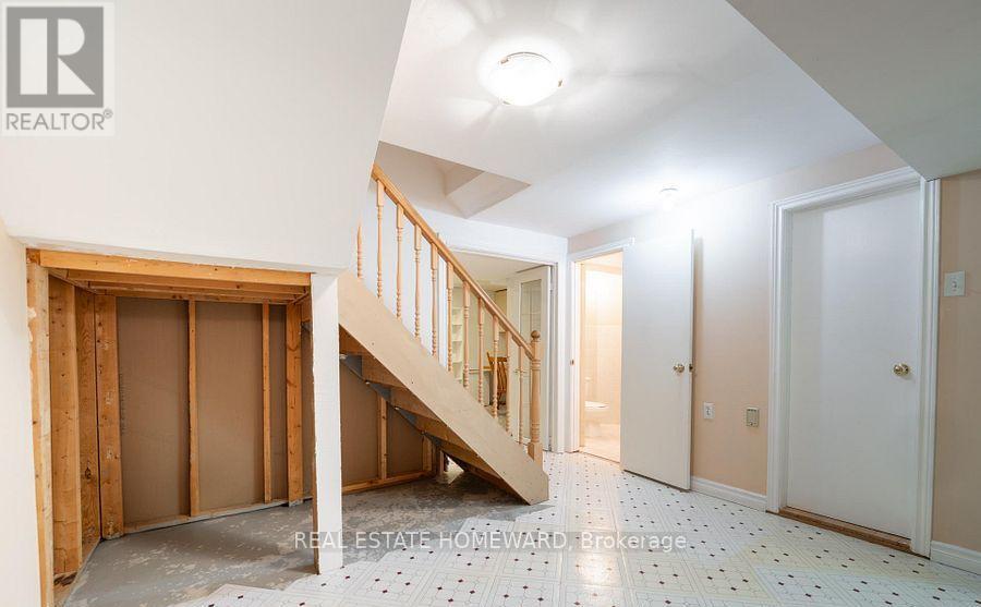 27 Drumern Crescent, Richmond Hill, Ontario  L4C 5H9 - Photo 41 - N13777582