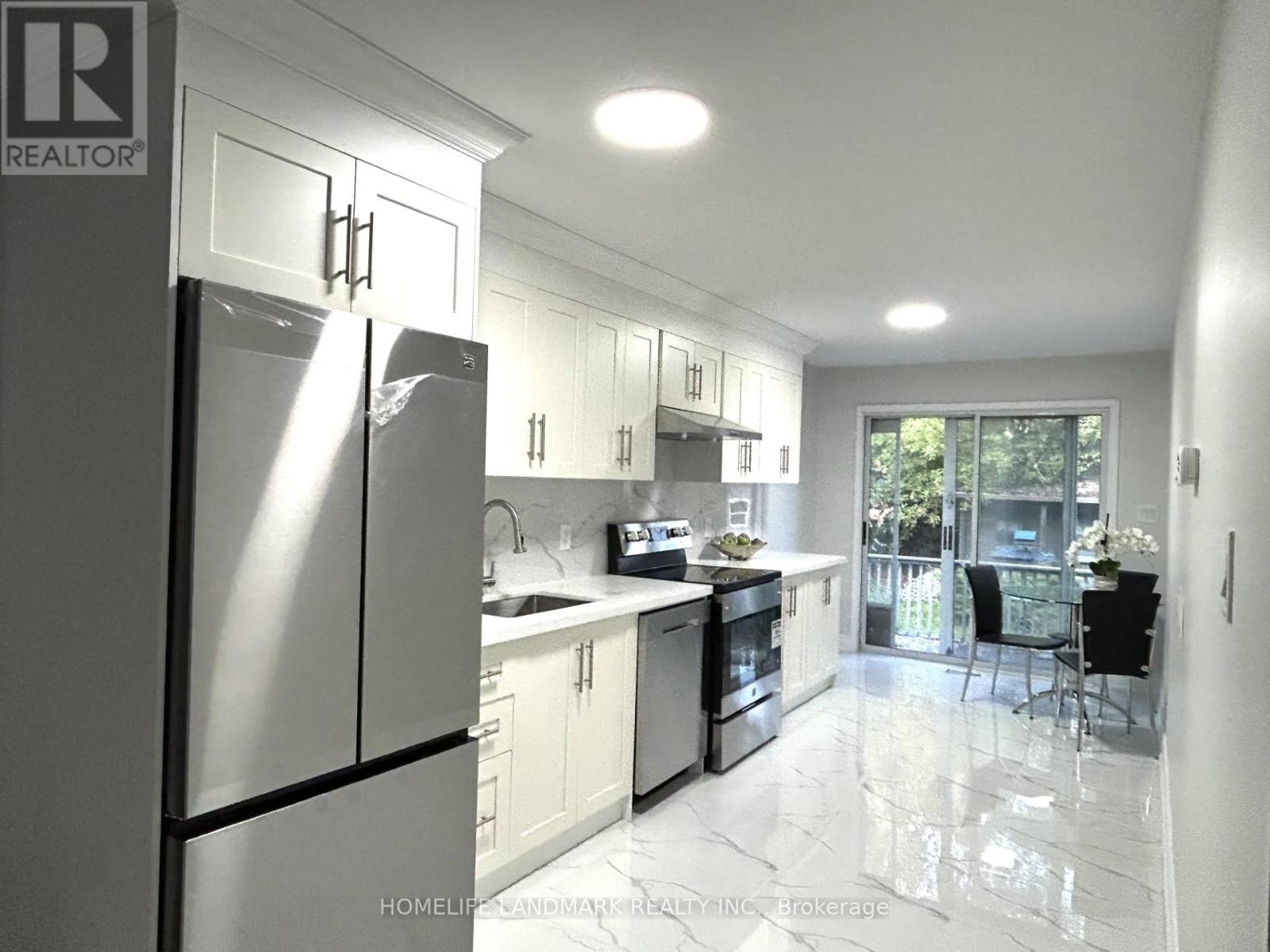 Upper - 53 Moray Avenue, Richmond Hill, Ontario  L4E 3C4 - Photo 4 - N13778156