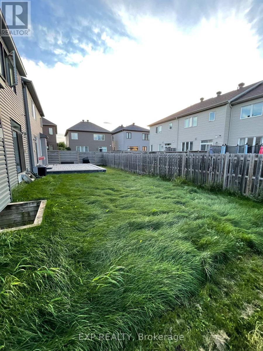 12 Knockaderry Crescent, Ottawa, Ontario  K2C 3H2 - Photo 37 - X13756474