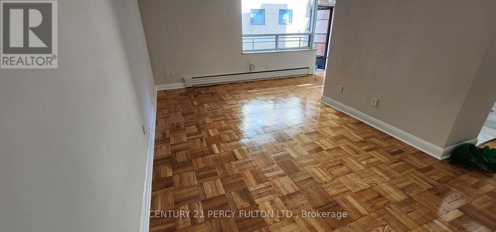 203 - 837 Roselawn Avenue, Toronto, Ontario  M6B 1B5 - Photo 2 - W13778150