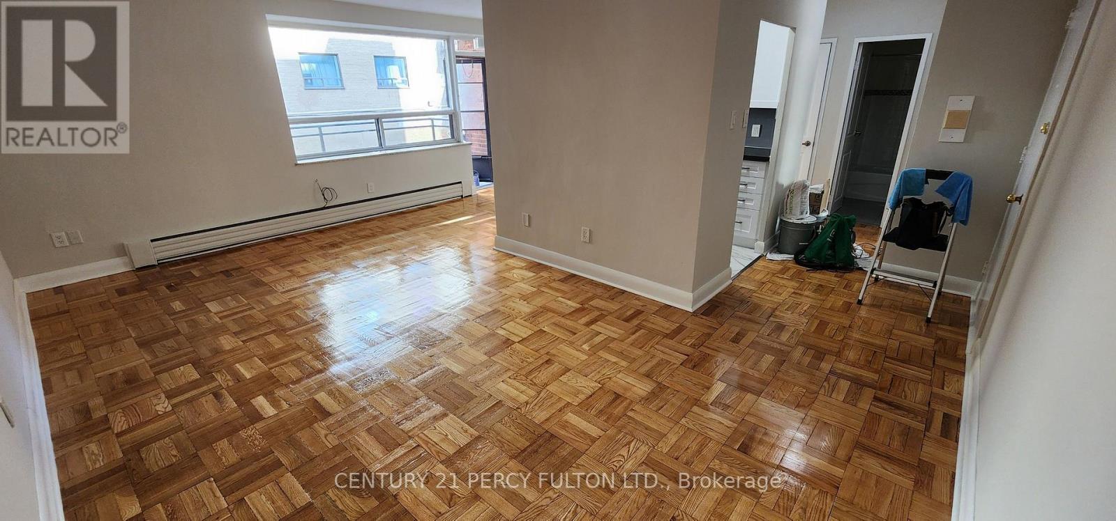 203 - 837 Roselawn Avenue, Toronto, Ontario  M6B 1B5 - Photo 6 - W13778150