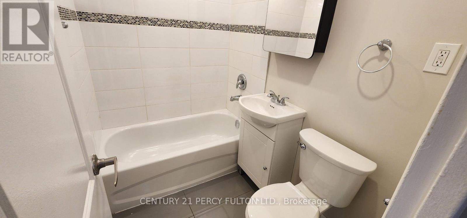 203 - 837 Roselawn Avenue, Toronto, Ontario  M6B 1B5 - Photo 9 - W13778150