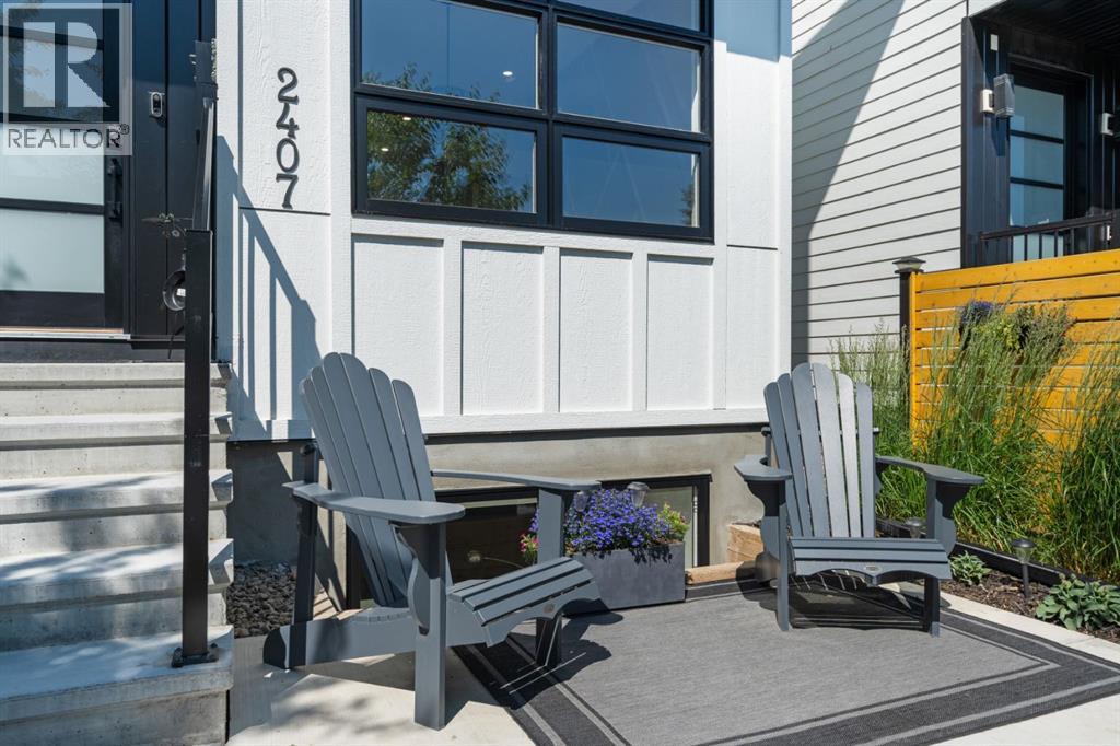 2407 33 Street SW, Calgary, Alberta  T3E 2T3 - Photo 2 - A2329243