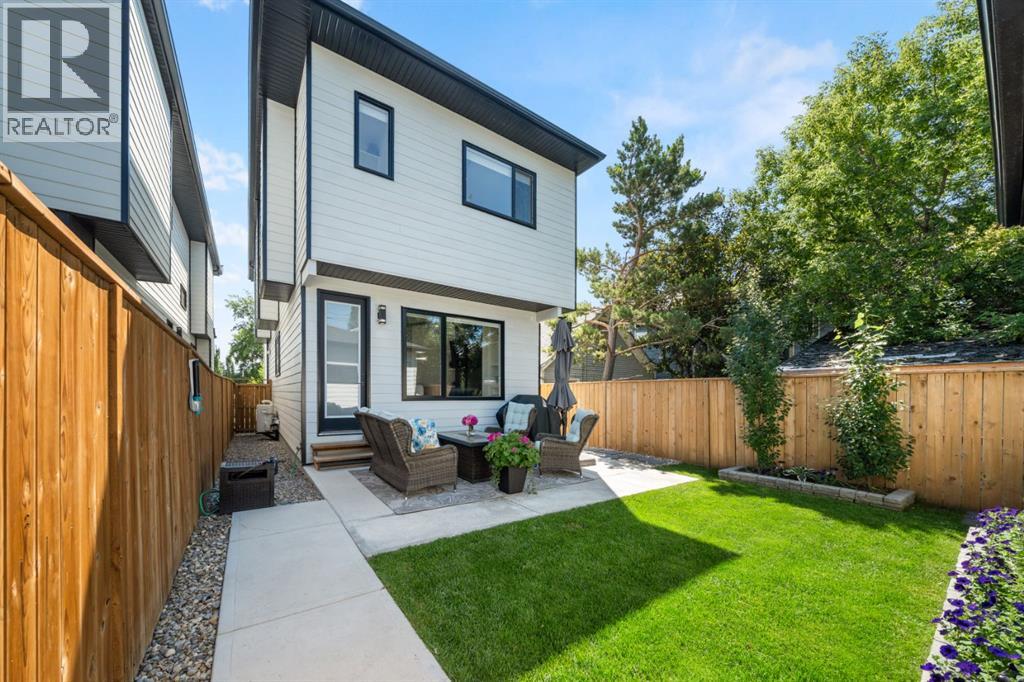 2407 33 Street SW, Calgary, Alberta  T3E 2T3 - Photo 5 - A2329243