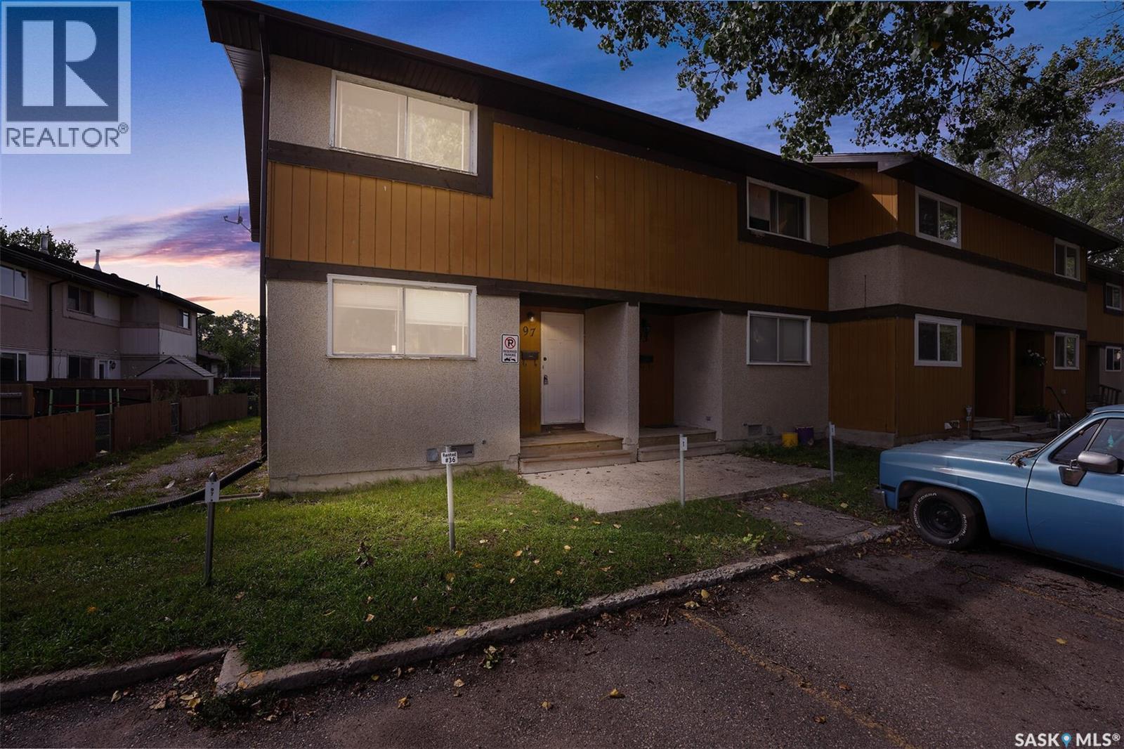 97 Mackenzie Way, Regina, Saskatchewan  S4N 5M8 - Photo 1 - SK048352