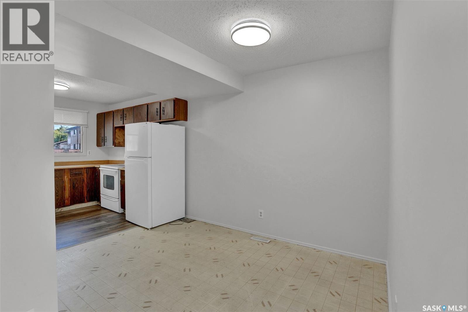 97 Mackenzie Way, Regina, Saskatchewan  S4N 5M8 - Photo 5 - SK048352