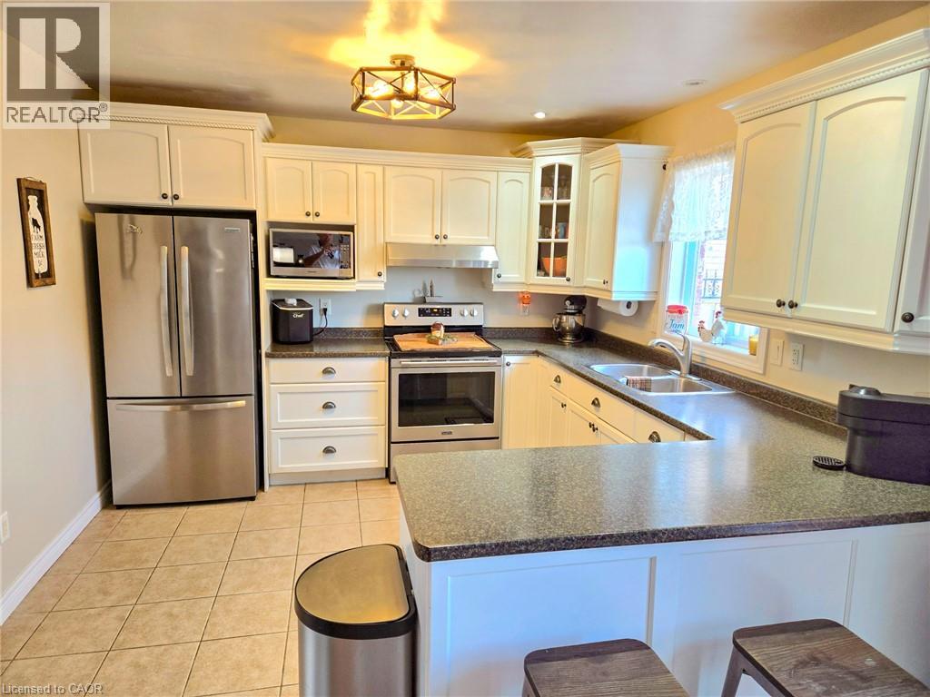17 Driftwood Drive, Simcoe, Ontario  N3Y 0A3 - Photo 8 - 40861645