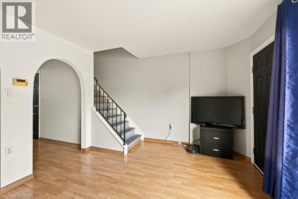 120 Quigley Road Unit# 14, Hamilton, Ontario  L8K 6L4 - Photo 15 - 40862179
