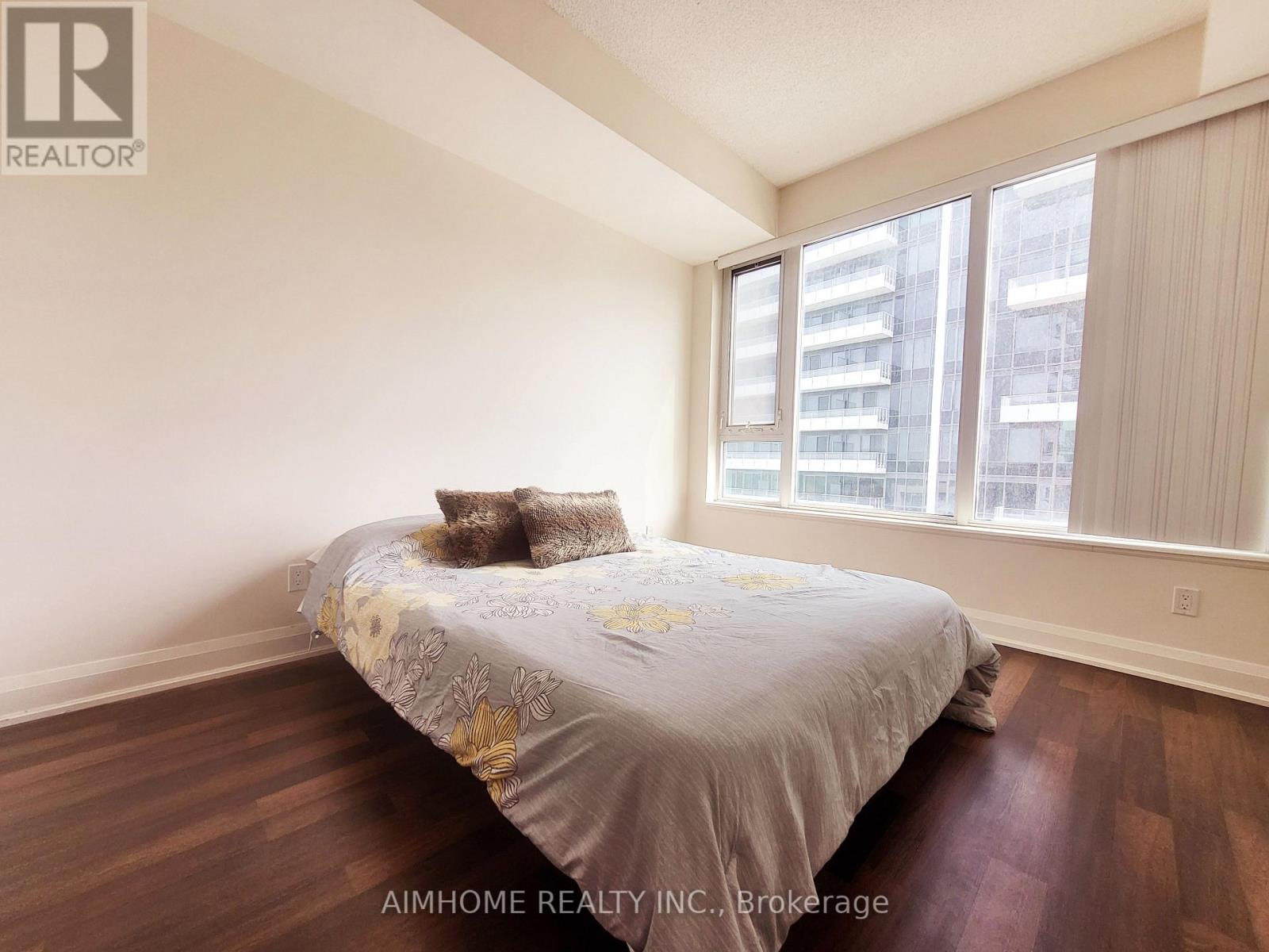 812 - 68 Canterbury Place, Toronto, Ontario  M2N 0H8 - Photo 11 - C13778176