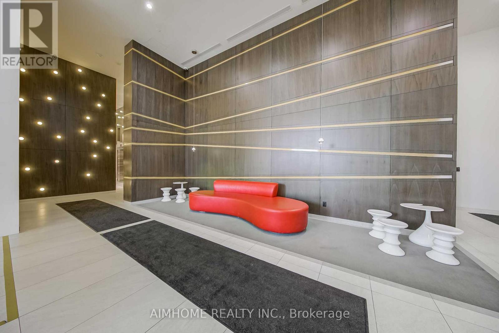 812 - 68 Canterbury Place, Toronto, Ontario  M2N 0H8 - Photo 4 - C13778176