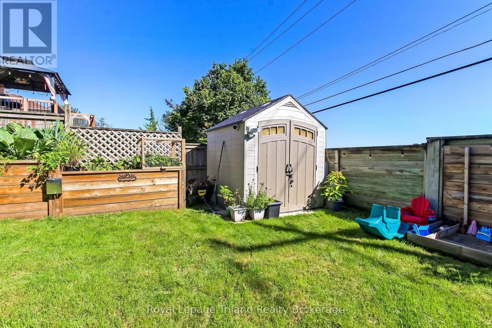847 Hunters Gate Crescent, Woodstock, Ontario  N4V 1G3 - Photo 6 - X13775126