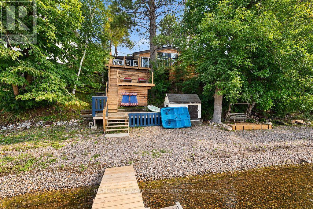555 ISLAND VIEW DRIVE, North Algona Wilberforce, Ontario