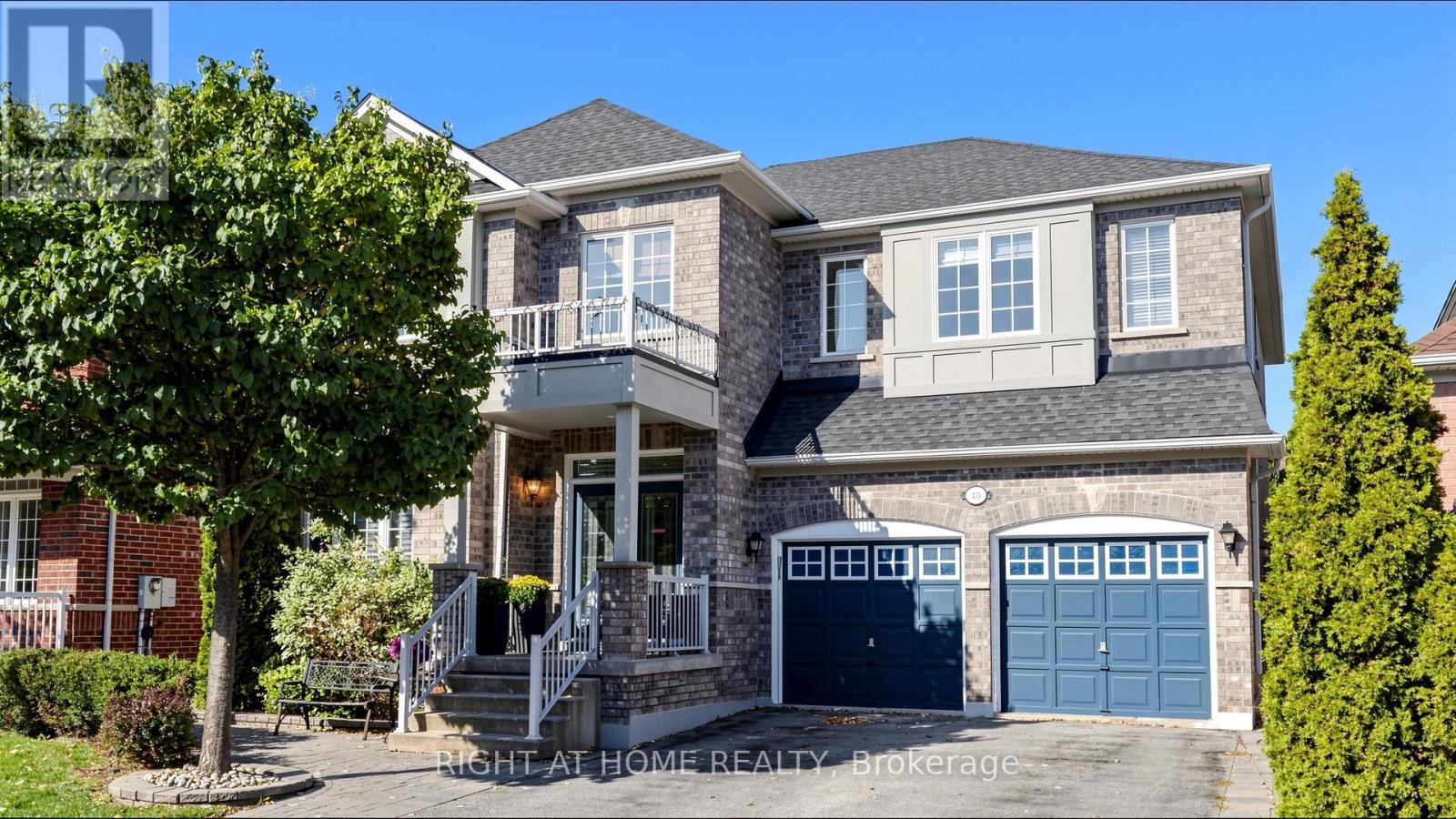 40 Chateau Drive, Vaughan, Ontario  L4H 3A1 - Photo 2 - N13778178