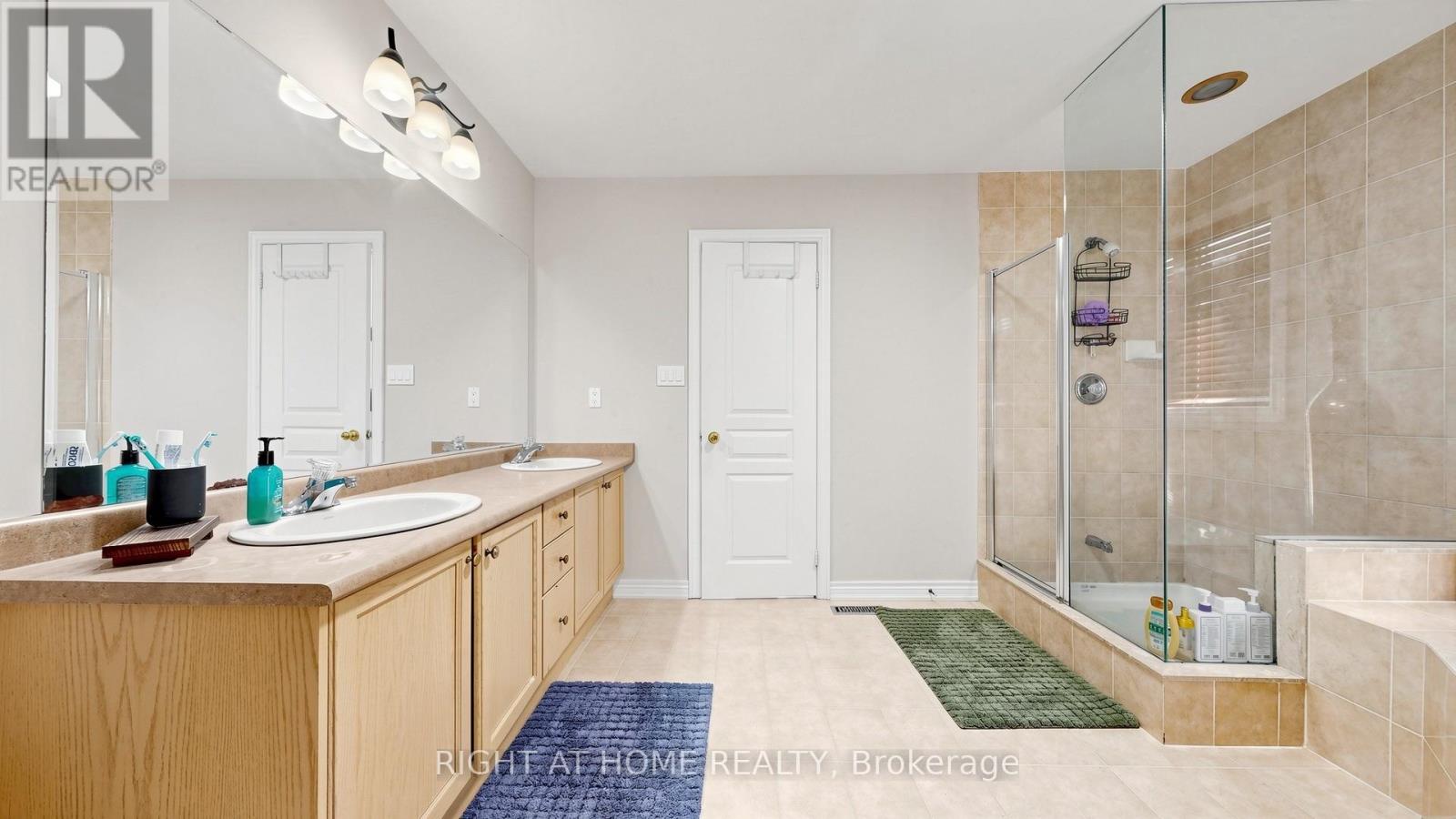 40 Chateau Drive, Vaughan, Ontario  L4H 3A1 - Photo 29 - N13778178