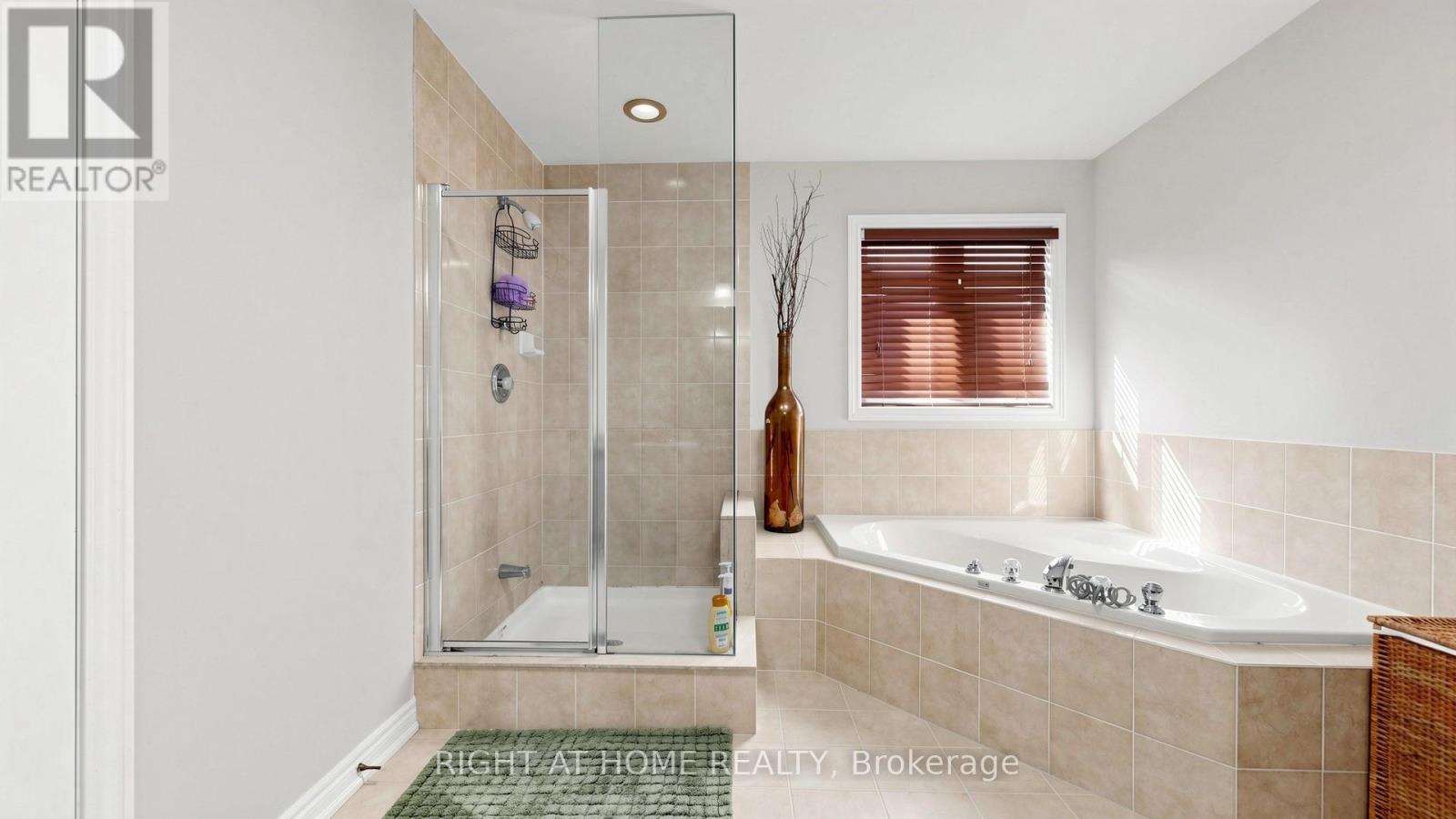 40 Chateau Drive, Vaughan, Ontario  L4H 3A1 - Photo 30 - N13778178