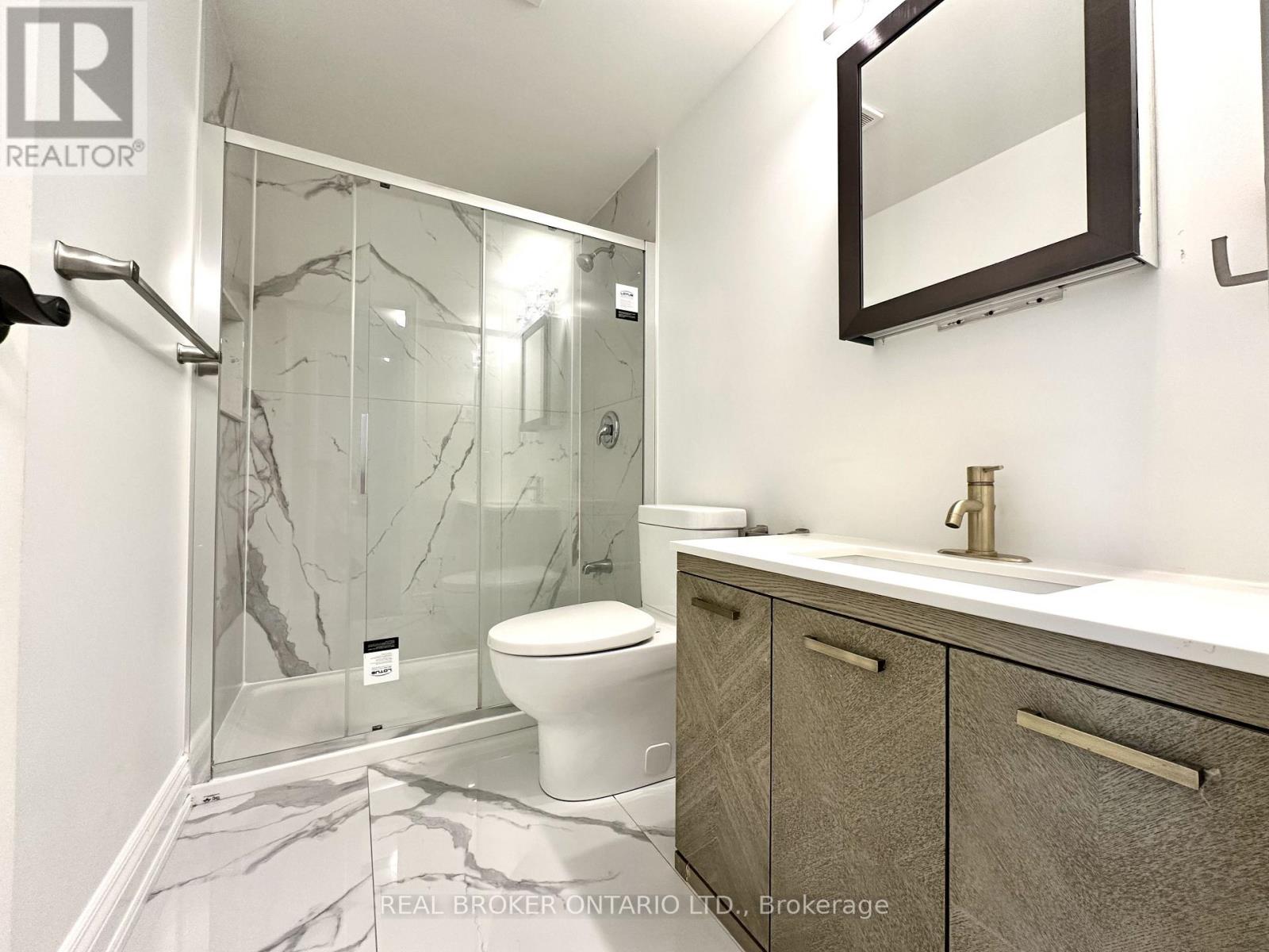 8 - 1485 Gulleden Drive, Mississauga, Ontario  L4X 2T2 - Photo 35 - W13683788