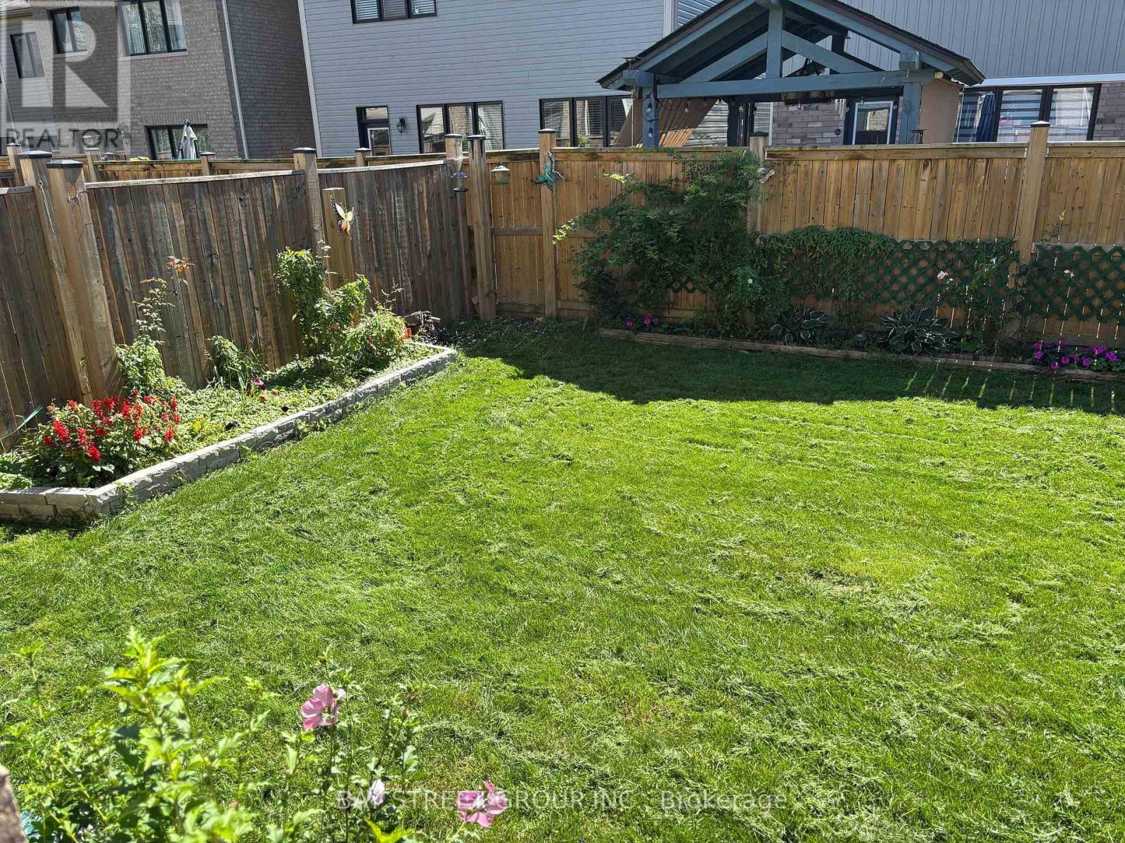 8088 Blue Ash Lane, Niagara Falls, Ontario  L2H 2Y6 - Photo 27 - X13602866