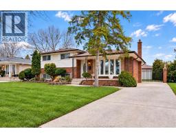 1116 SUMACH CRESCENT, Windsor, Ontario