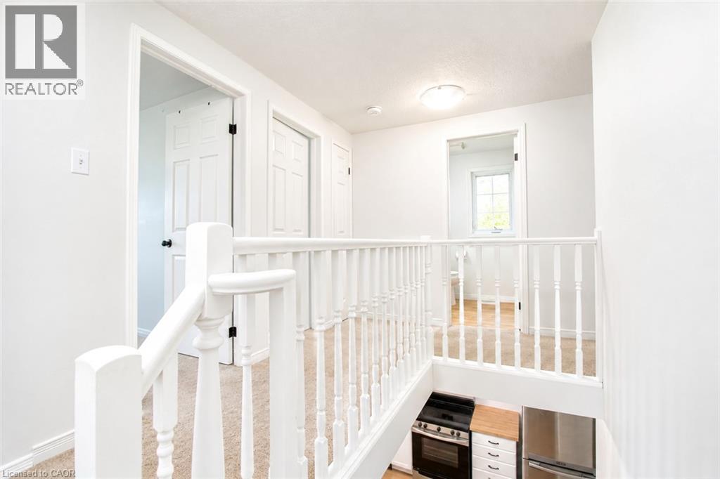 699 Laurelwood Drive, Waterloo, Ontario  N2V 2T8 - Photo 23 - 40850142