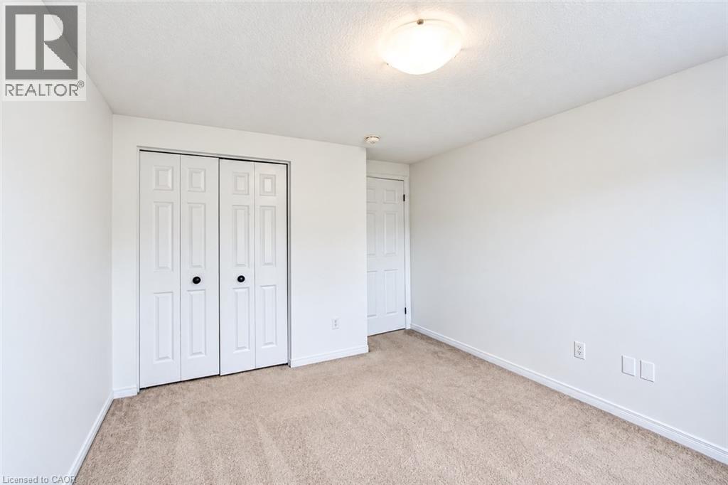 699 Laurelwood Drive, Waterloo, Ontario  N2V 2T8 - Photo 18 - 40850142